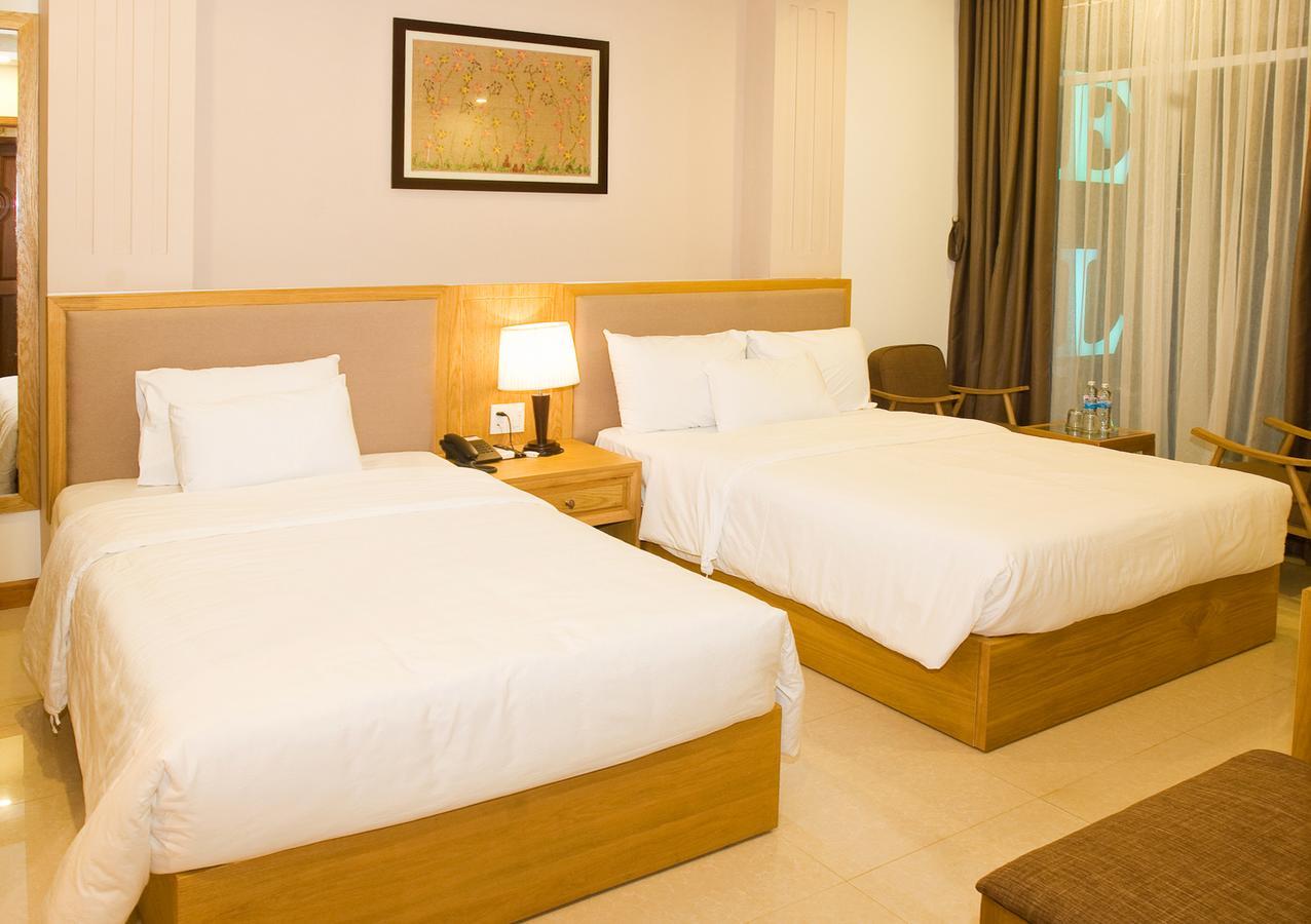 Elegant Hotel Pleiku Luaran gambar